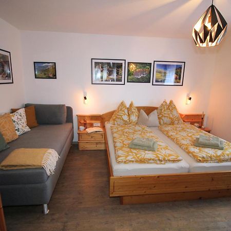 Zur Stockerin - Ferienwohnung سخلادميخ المظهر الخارجي الصورة
