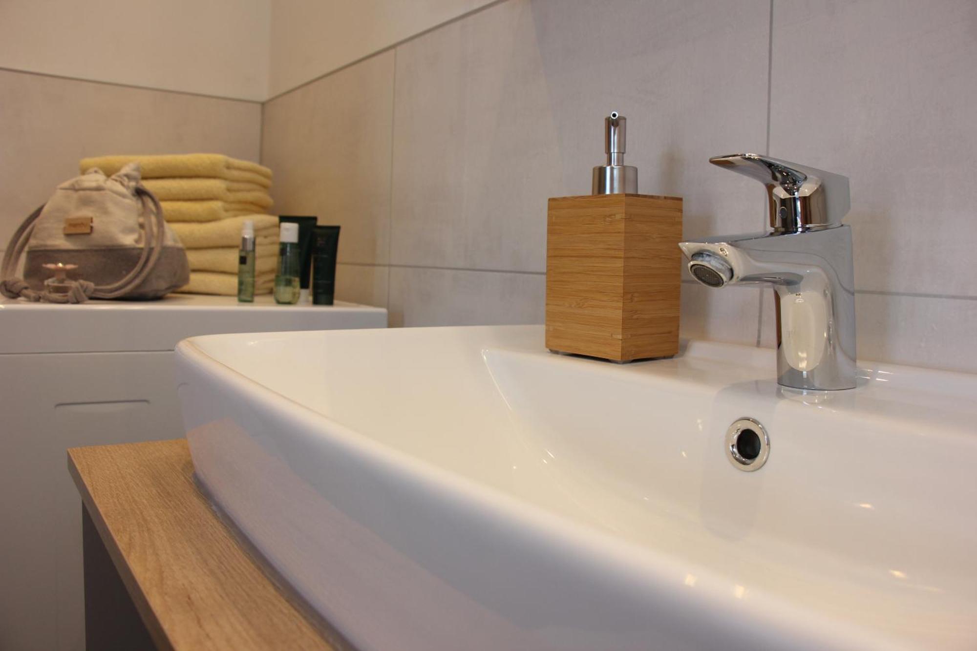 Zur Stockerin - Ferienwohnung سخلادميخ المظهر الخارجي الصورة